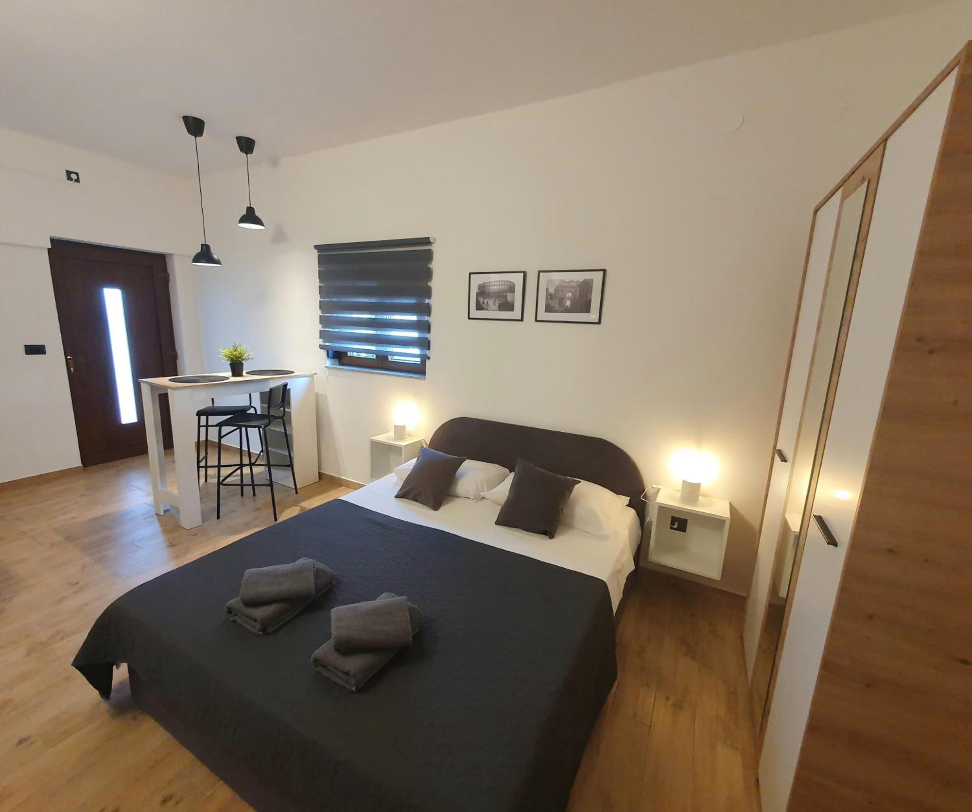 Apartments Dejana Štinjan Bagian luar foto